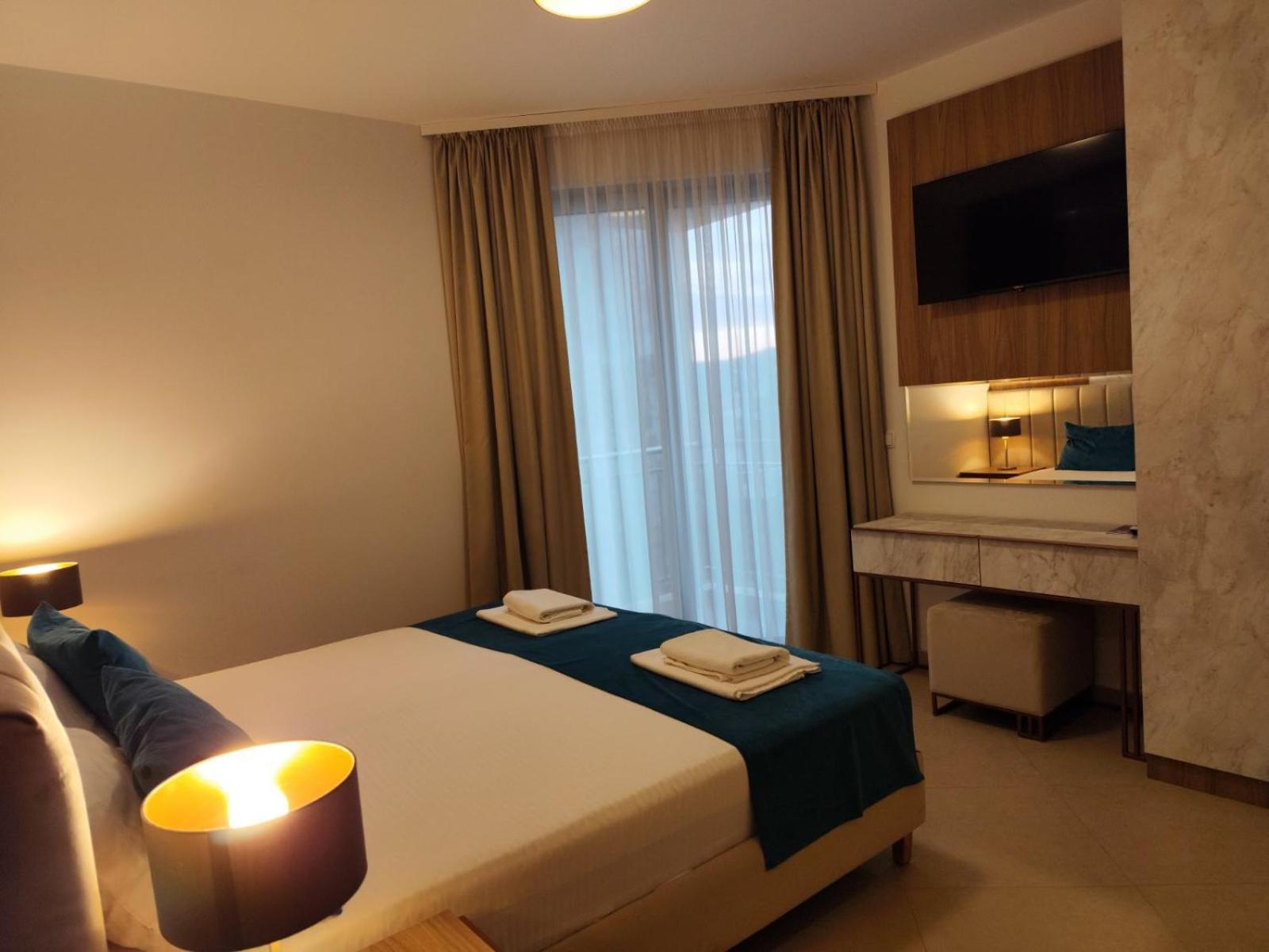 Urban Apartments Sutomore Esterno foto