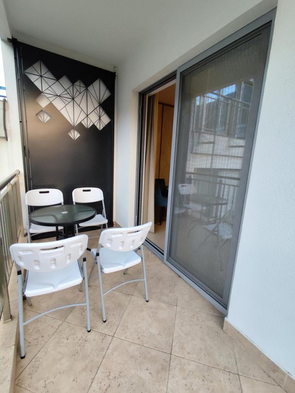 Urban Apartments Sutomore Esterno foto