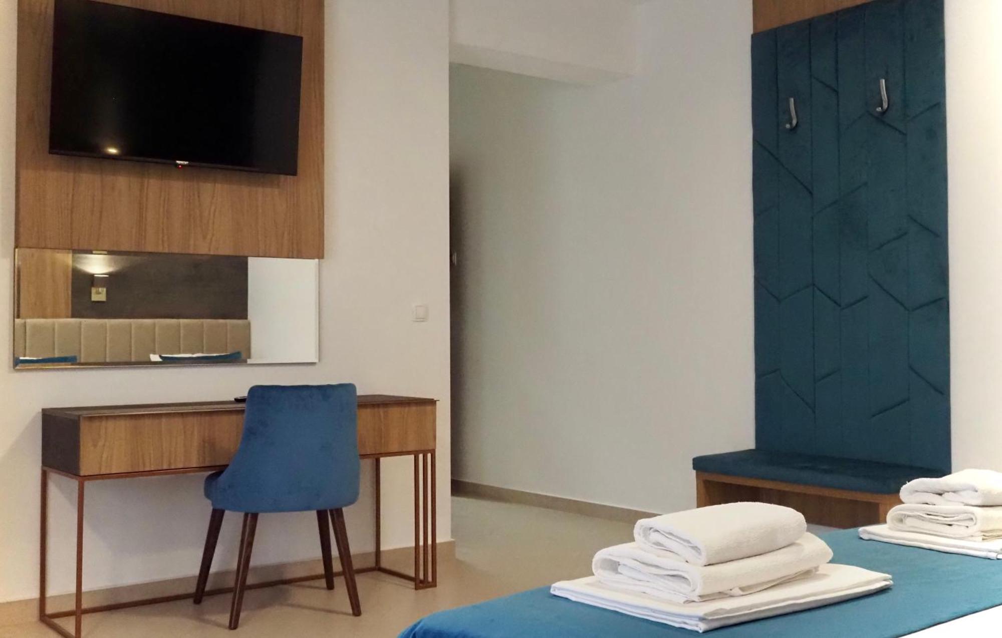 Urban Apartments Sutomore Esterno foto